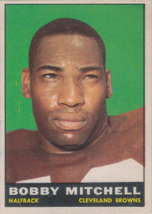 Bobby Mitchell 1961 Topps #70 football card